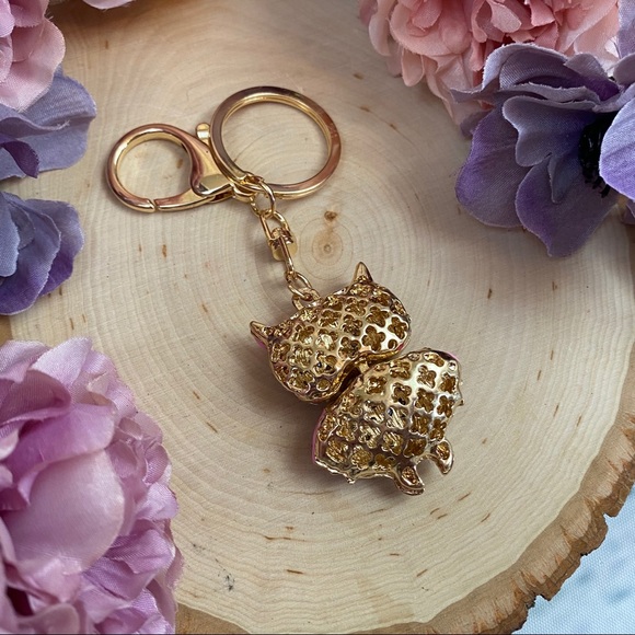 Hot Pink Crystal Owl on a Gold Keychain - Picture 10 of 12